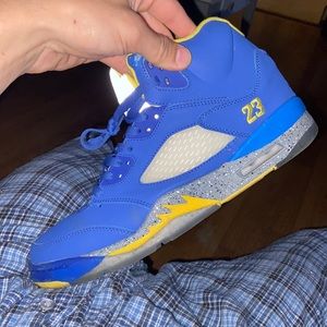 Jordan 5 “laney”